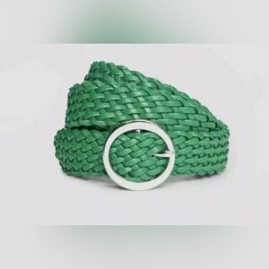 A New Day Green Oval Center Bar Buckle Belt